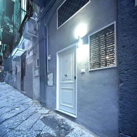 La Casa Di Helena Naples